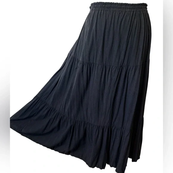 Vintage 80s Black Tiered Maxi Skirt~Goth Boho Prairie Western Size XL - Picture 2 of 5